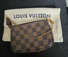 Louis Vuitton Pochette