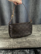 Louis Vuitton Pochette brown
