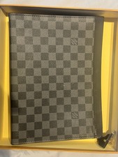 Louis Vuitton Pochette Mens /