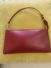 Louis Vuitton Pochette