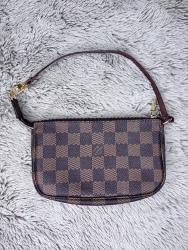 Authentic louis vuitton - louis,
