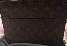 Louis Vuitton Pochette Homme