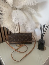 LOUIS VUITTON Monogram Canvas